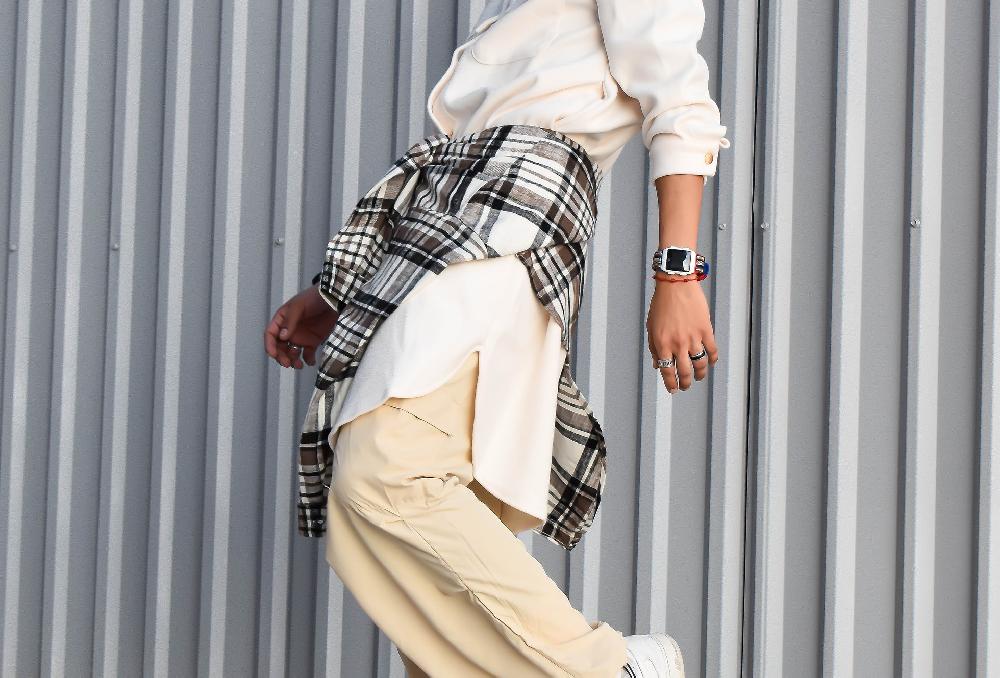 The New Black PARASHOOT PANT BEIGE Oferta exclusiva