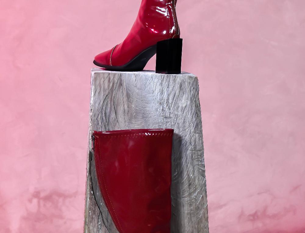 The New Black botas ilusion cuero charol marron Rebajas