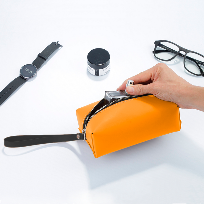 vacavaliente | Necessaire Urban Medium Pumpkin Orange Últimos 2 días