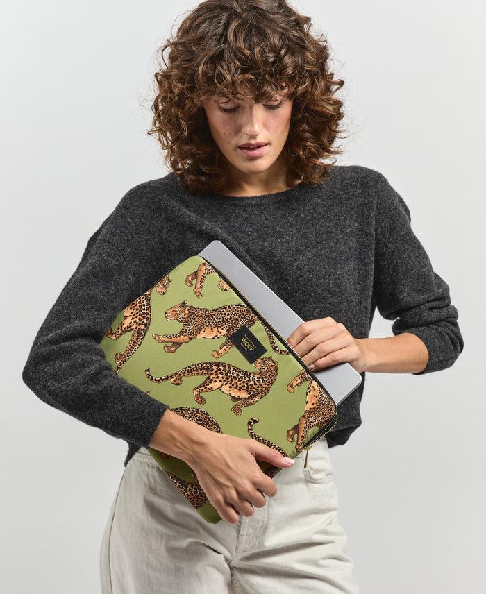 wouf Olive Leopard Laptop Sleeve 13&14 Devoluciones gratuitas