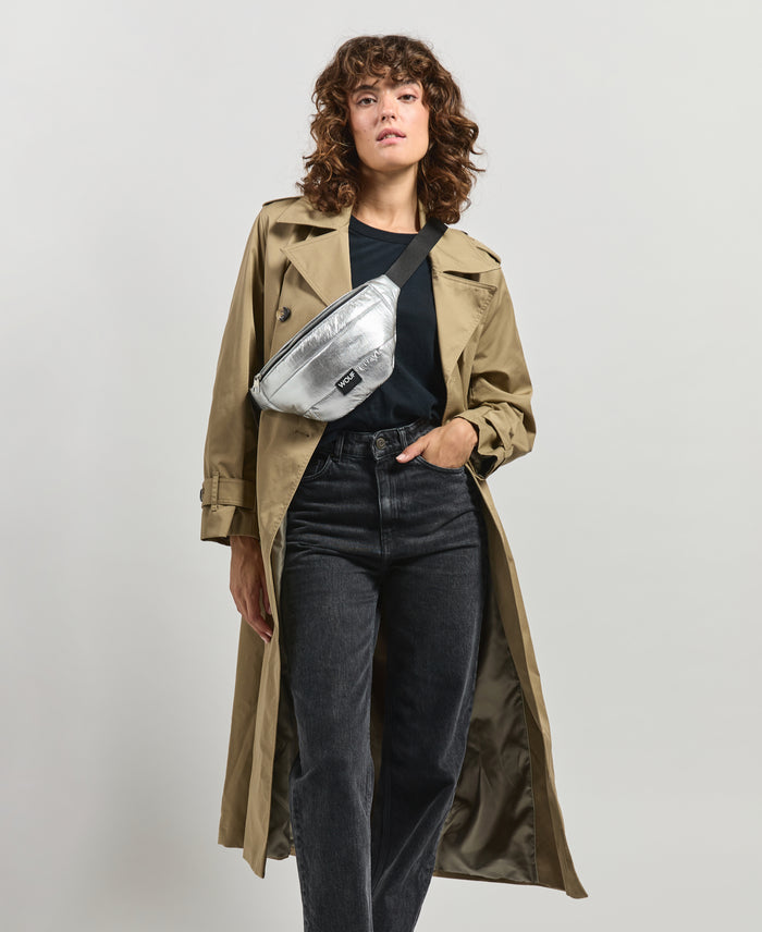 wouf Silver Glossy Waistbag Precio ultrabajo