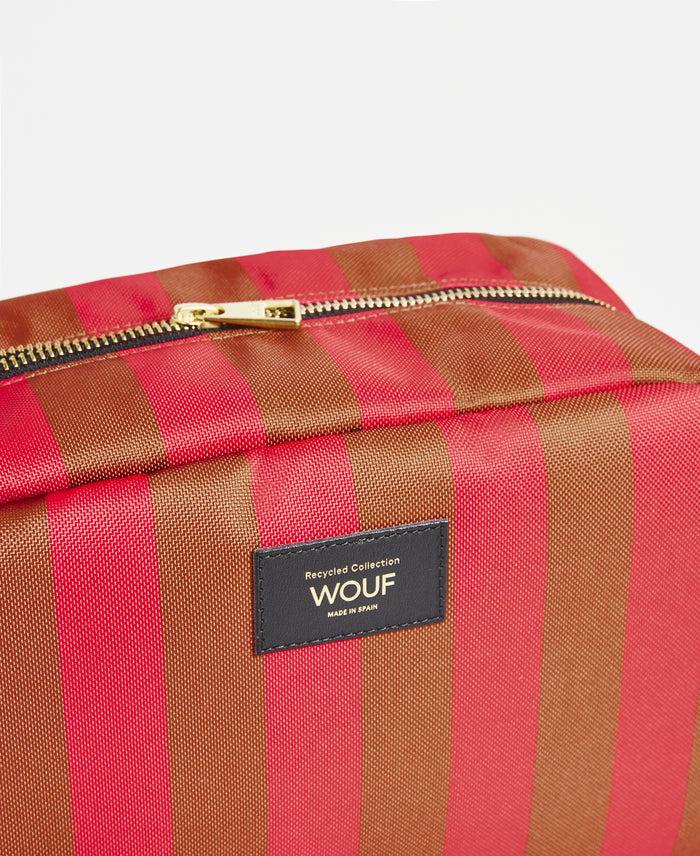 wouf Pat Large Toiletry Bag Solo queda un día