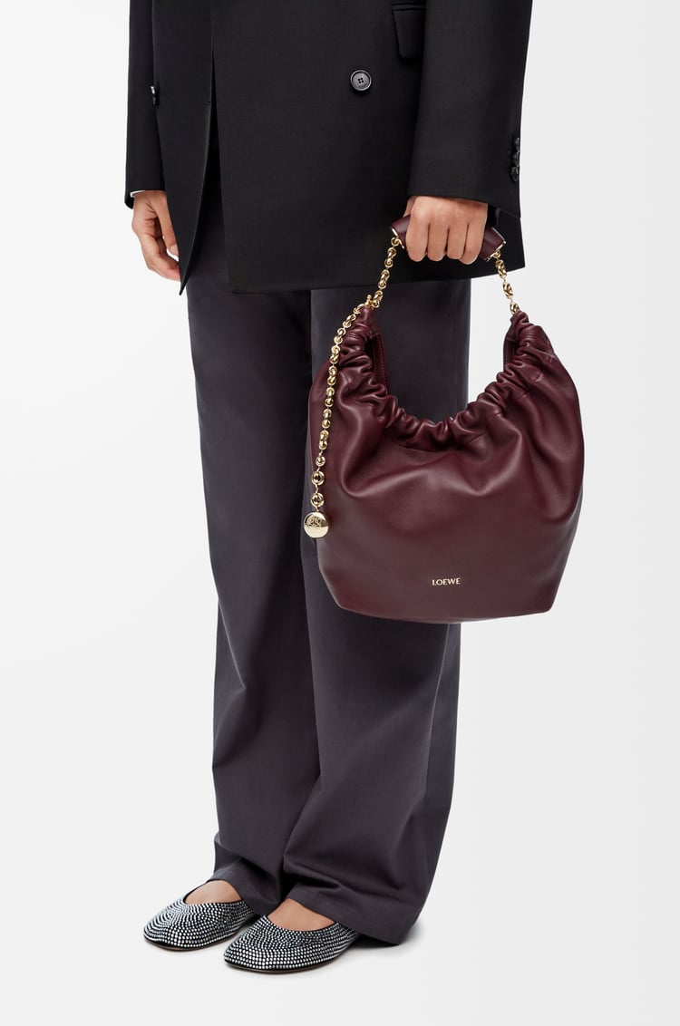 Loewe Small Squeeze bag in mellow nappa lambskin 11 Colours Gran oferta