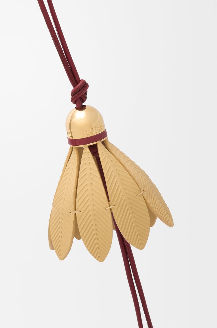 Loewe Badminton charm in calfskin 2 Colours Descuento