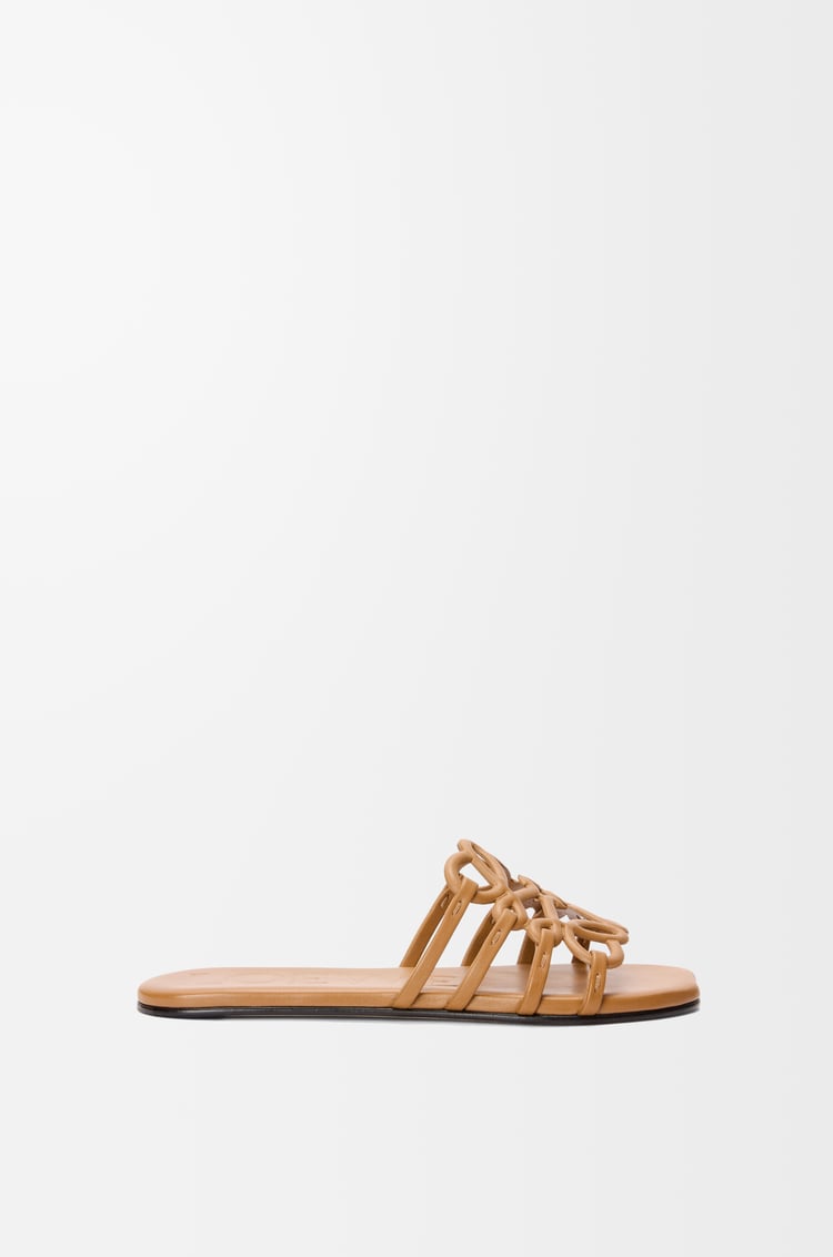 Loewe Petal Anagram slide in soft calfskin 3 Colours Promoción trimestral
