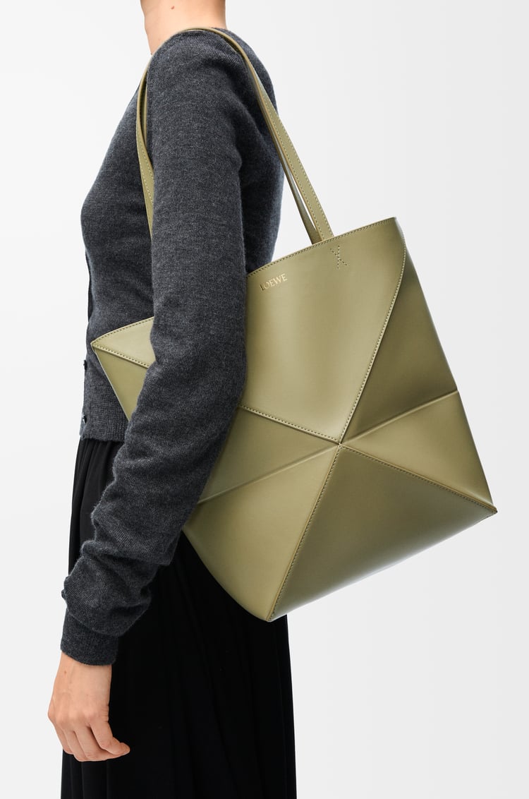 Loewe Medium Puzzle Fold tote in shiny calfskin 9 Colours ÚLTIMAS EDICIONES