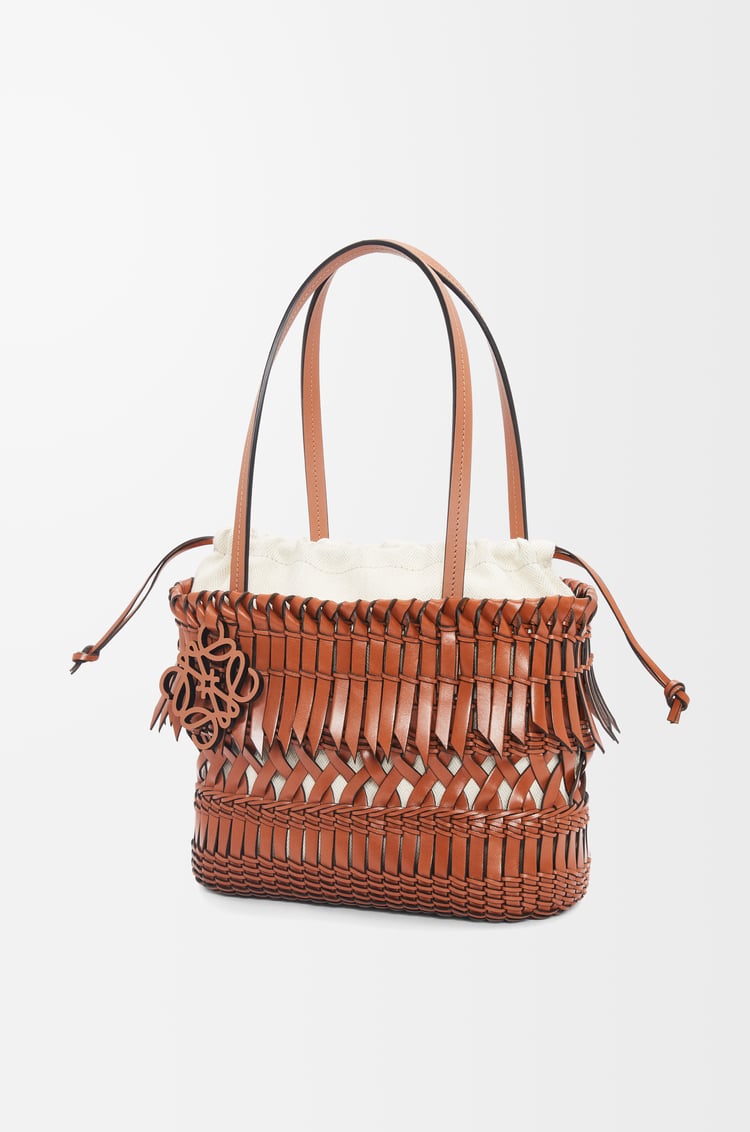 Loewe Fringe Square Basket bag in calfskin 2 Colours Últimos 2 días