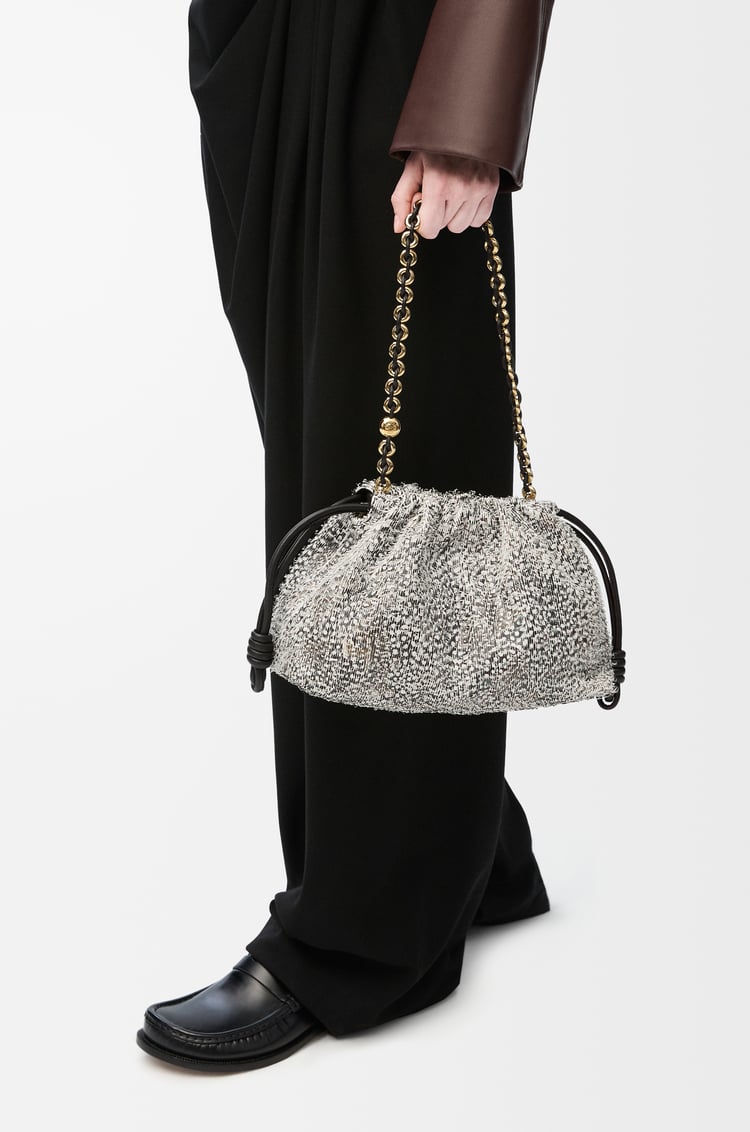 Loewe Medium Flamenco Purse in goatskin 1 Colours Rebajas baratas