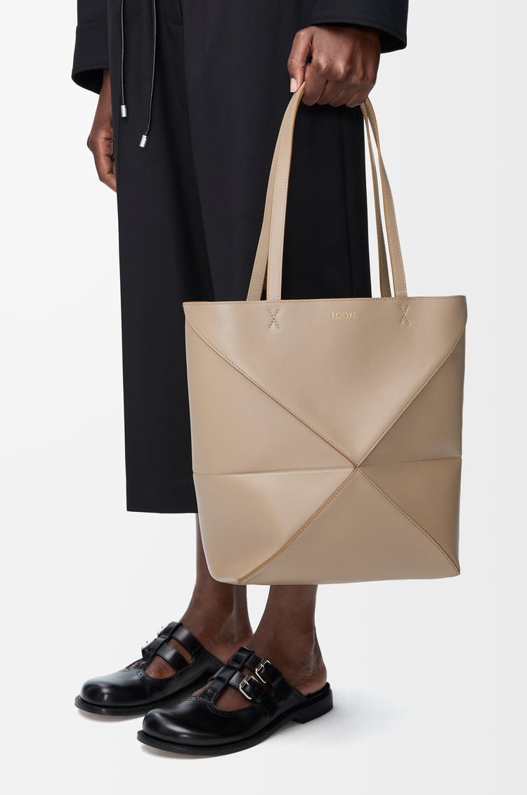 Loewe Medium Puzzle Fold tote in shiny calfskin 9 Colours Envío gratis