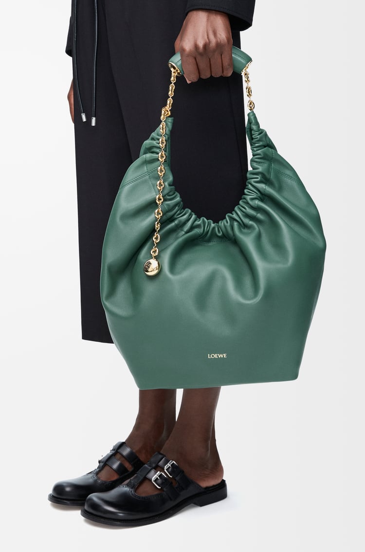 Loewe Medium Squeeze bag in mellow nappa lambskin 8 Colours Oferta especial de fábrica