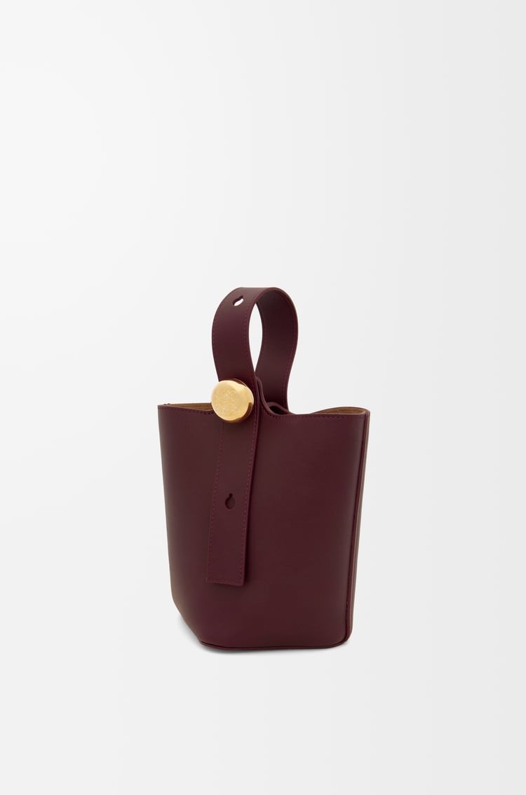 Loewe Mini Pebble bucket in smooth calfskin 11 Colours Gran oferta