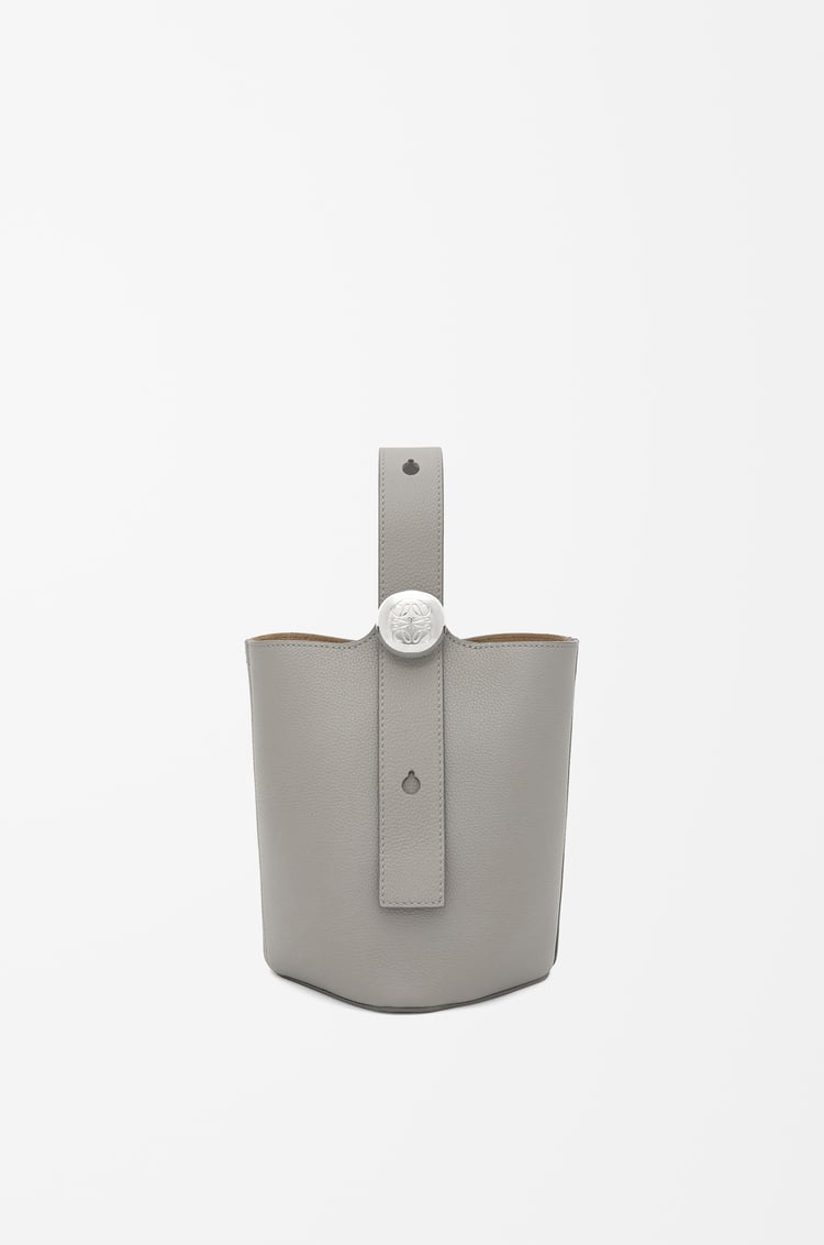 Loewe Mini Pebble Bucket bag in soft grained calfskin 4 Colours Liquidación