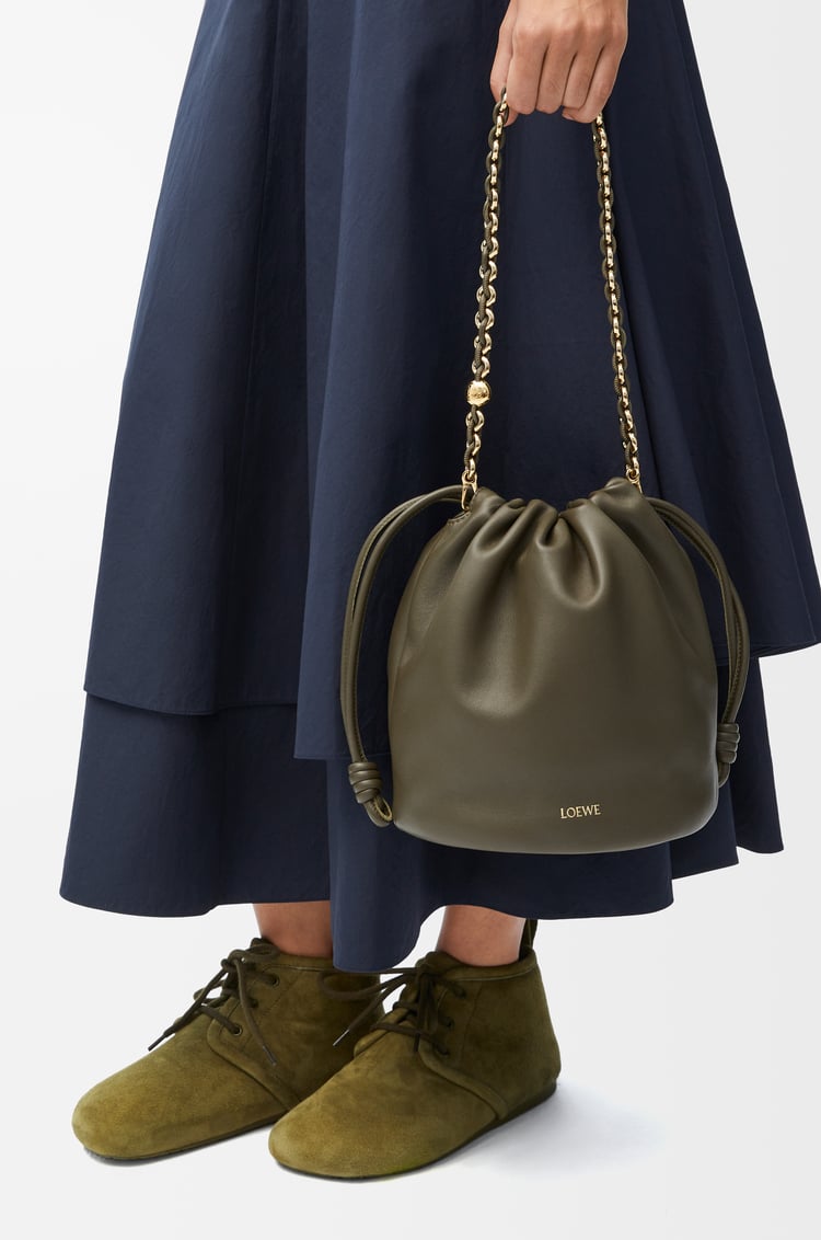 Loewe Flamenco purse bucket in mellow nappa lambskin 4 Colours Descuento por venta flash
