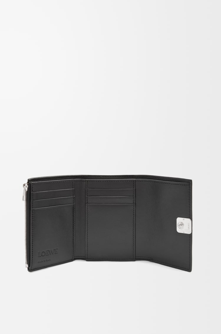 Loewe Anagram small vertical wallet in pebble grained calfskin 5 Colours Liquidación