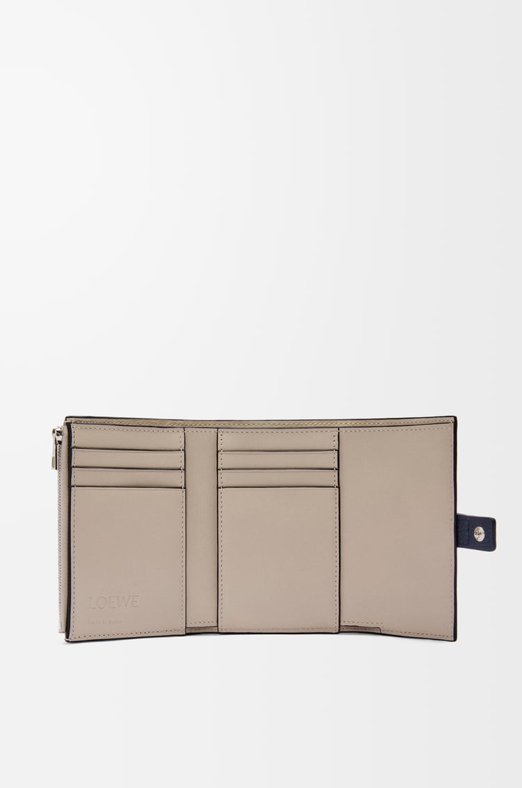 Loewe Small vertical wallet in soft grained calfskin 1 Colours COMPRAR AHORA