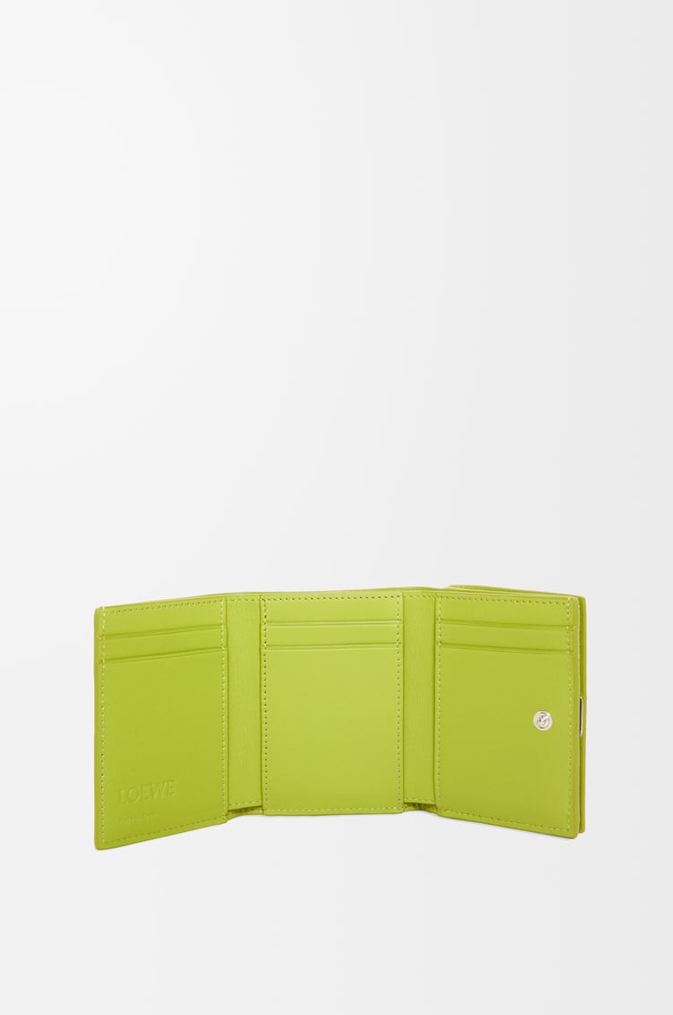 Loewe Anagram trifold wallet in pebble grained calfskin 1 Colours Precio de fábrica