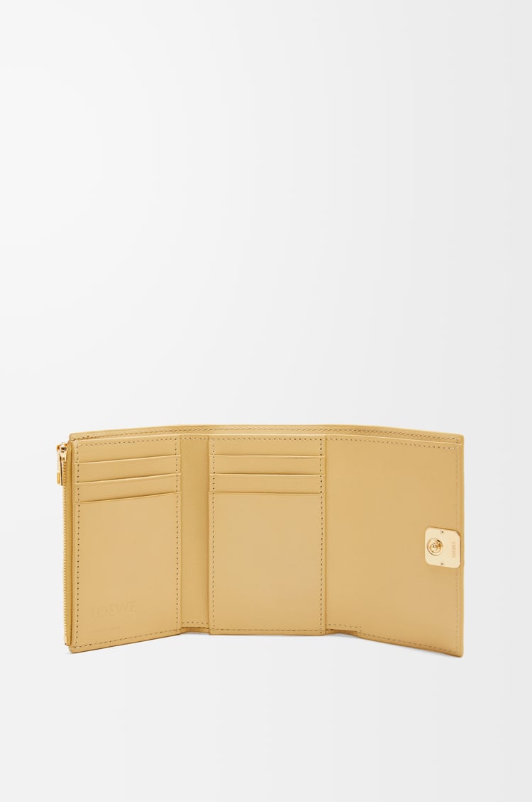 Loewe Puffer Anagram small vertical wallet in shiny nappa calfskin 5 Colours Oferta especial de fábrica