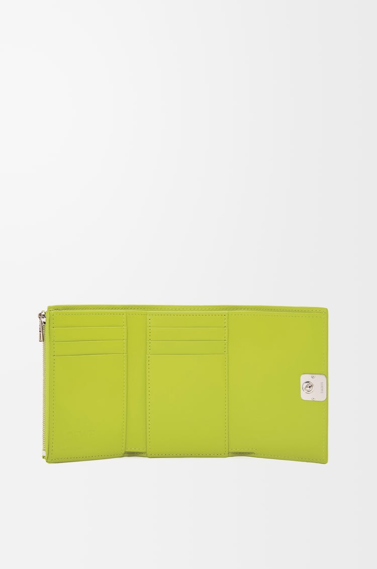 Loewe Anagram small vertical wallet in pebble grained calfskin 3 Colours Promoción trimestral