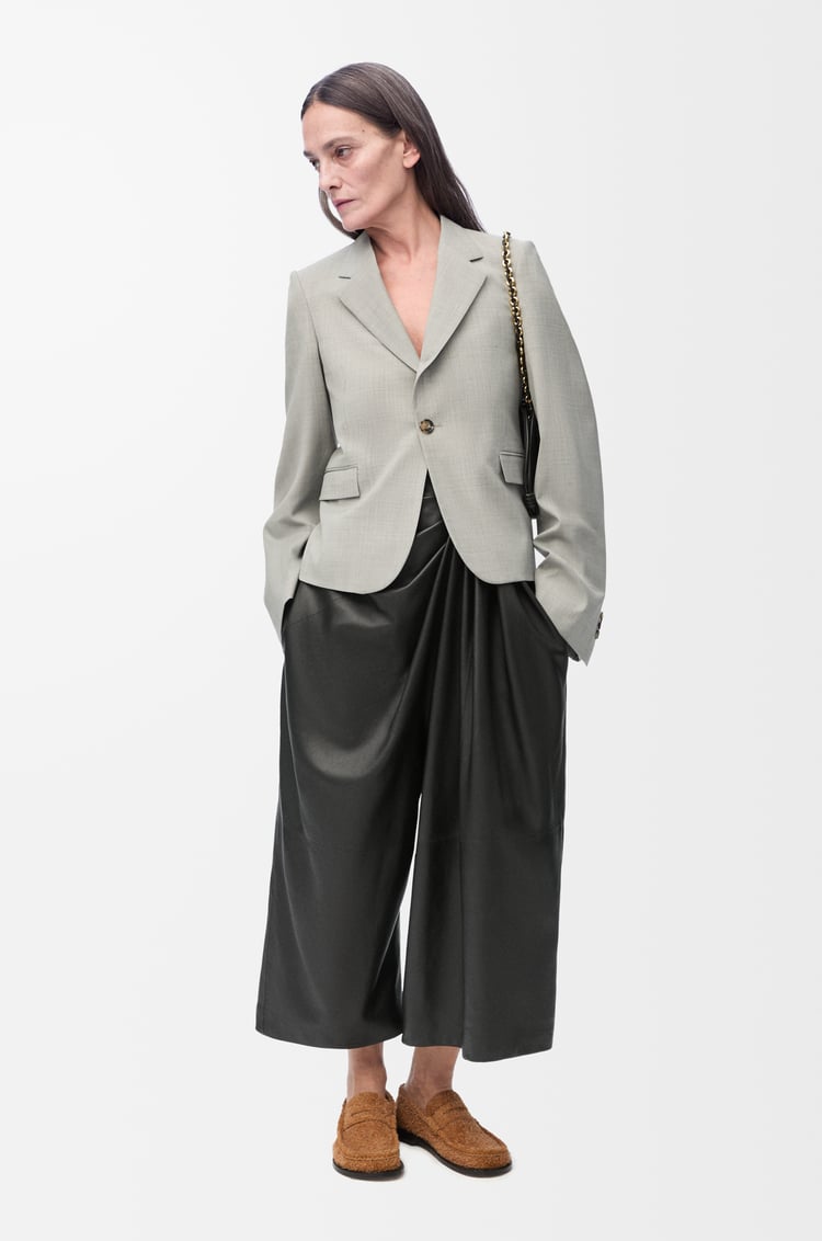Loewe Cropped draped trousers in nappa lambskin 1 Colours Oferta exclusiva