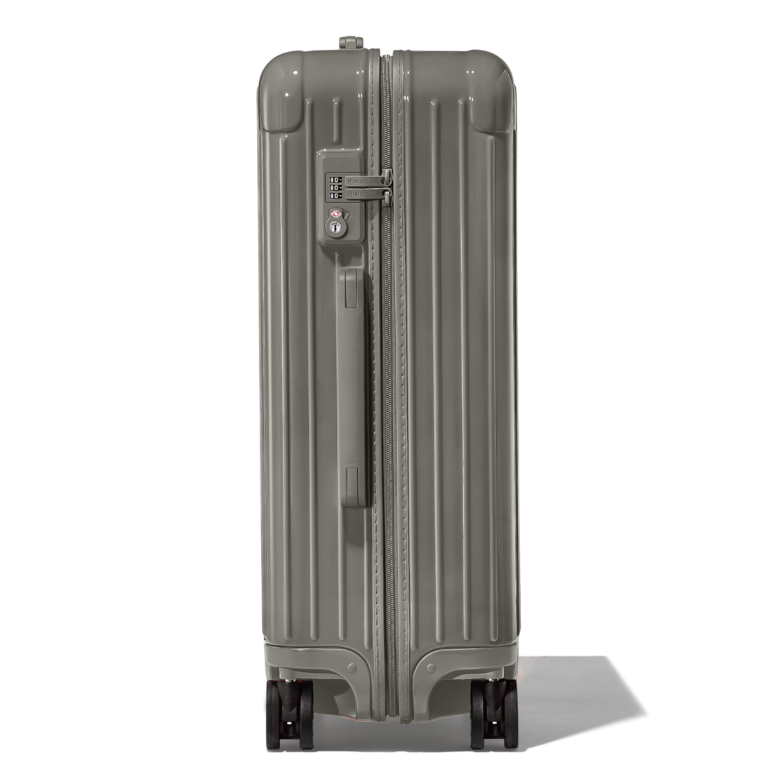Rimowa Maleta ligera Essential Check-In M Precios de Black Friday