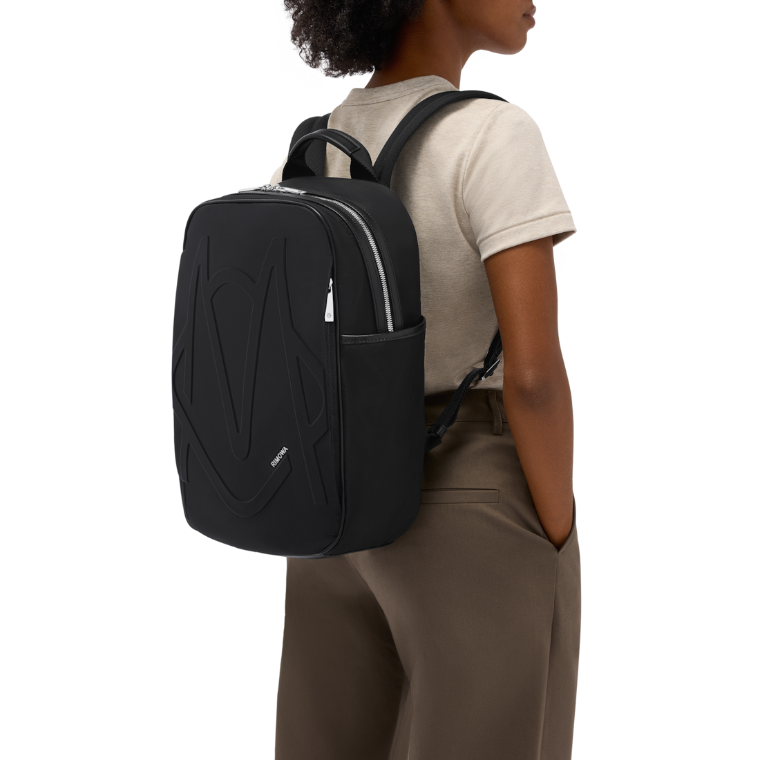 Rimowa Mochila mediana Signature de nailon ECONYL® - Negro COMPRAR AHORA
