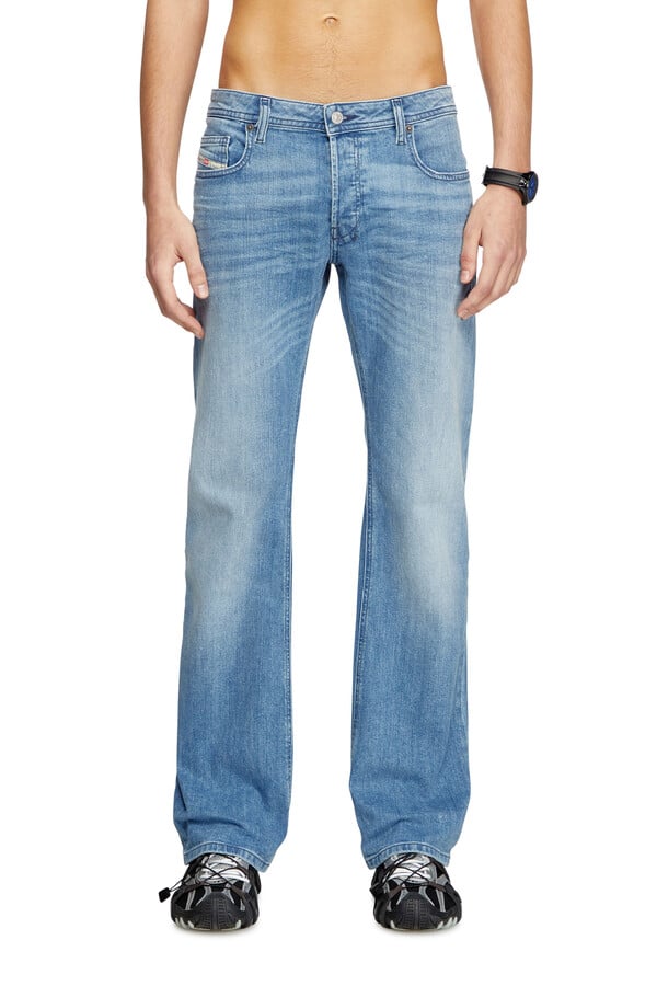 Diesel bootcut jeans 2007 zatiny 0grdi Últimos 2 días