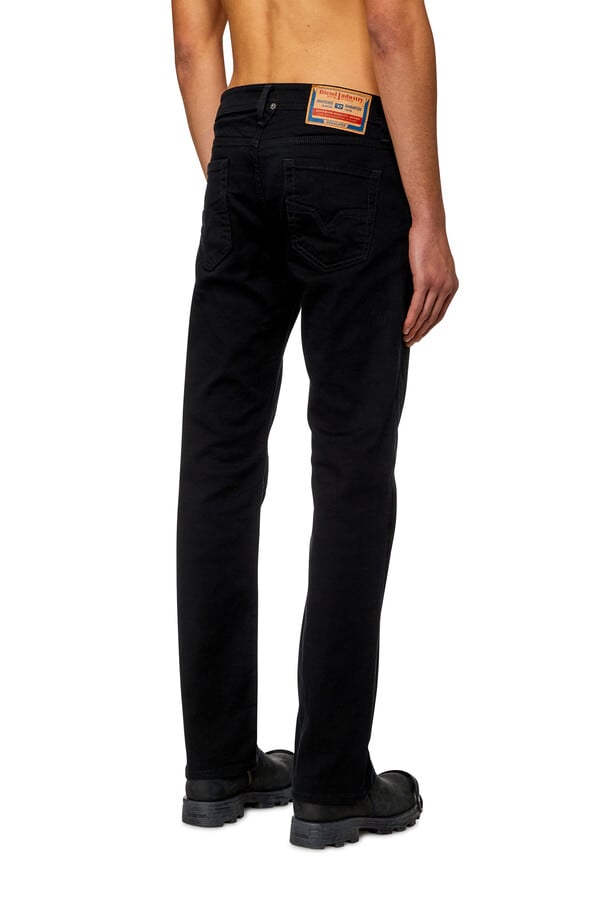 Diesel regular jeans 1985 larkee 0688h Oferta especial de fábrica