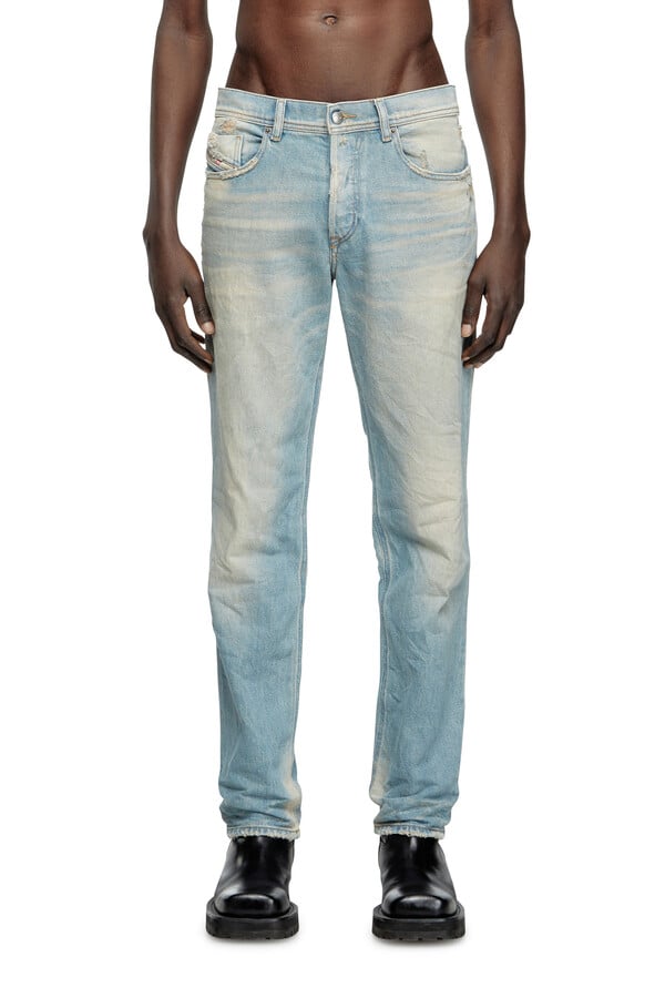 Diesel regular jeans 2023 d-finitive 09l23 Limitado a 3 días