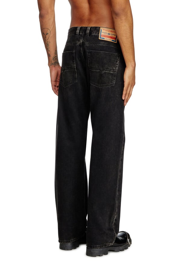 Diesel relaxed jeans 1980 d-eeper 09j96 Rebajas online