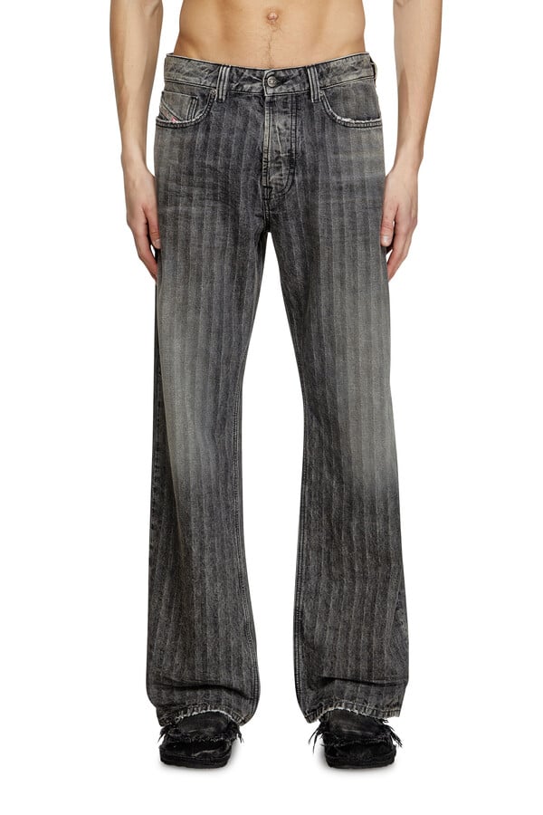 Diesel relaxed jeans 1980 d-eeper 09l59 Últimos 3 días
