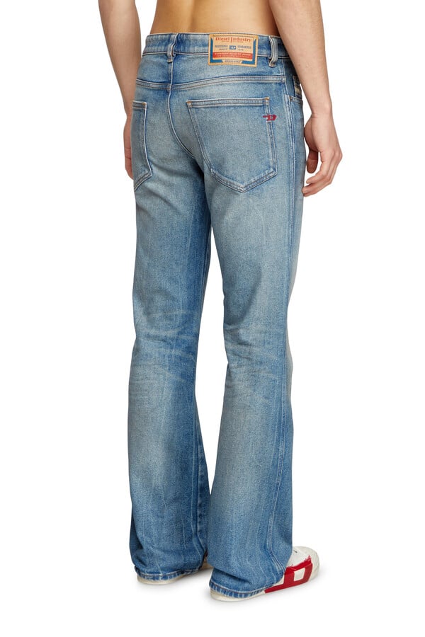 Diesel bootcut jeans 1998 d-buck 09l30 Promoción trimestral