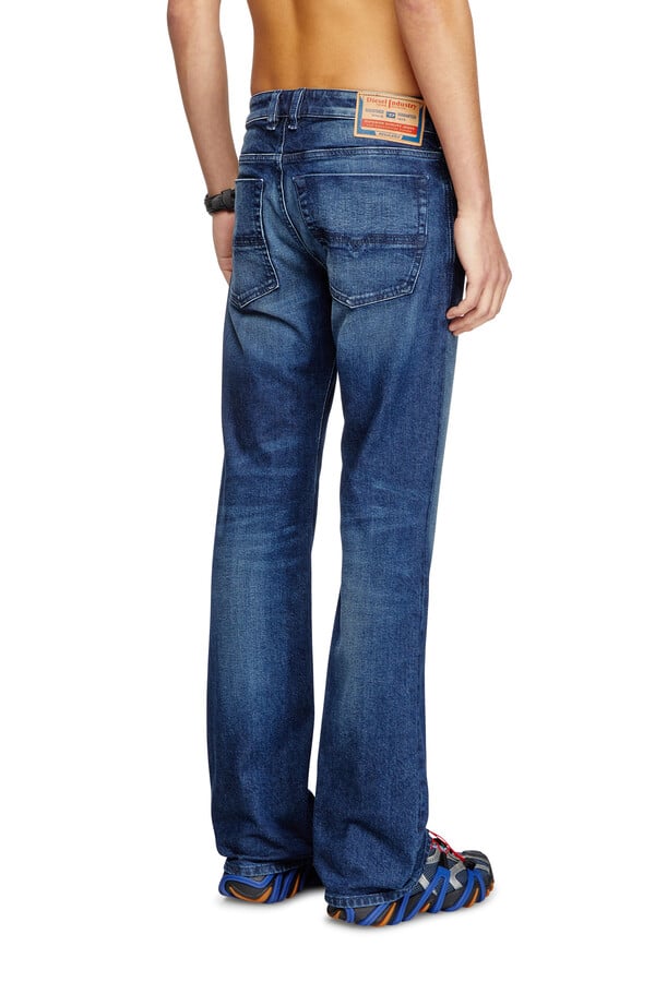 Diesel bootcut jeans 2007 zatiny 09l51 En oferta
