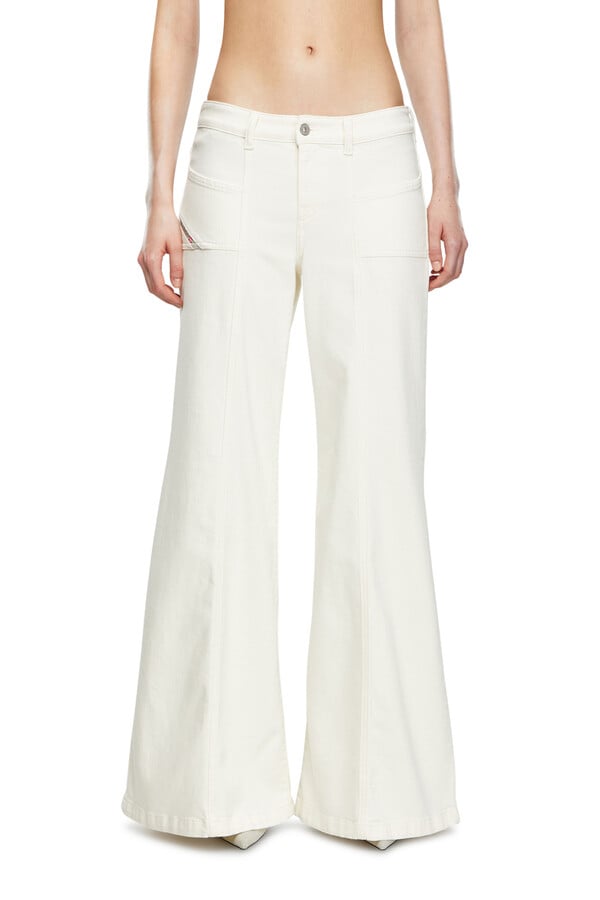 Diesel flare jeans d-akii 09j68 Última moda