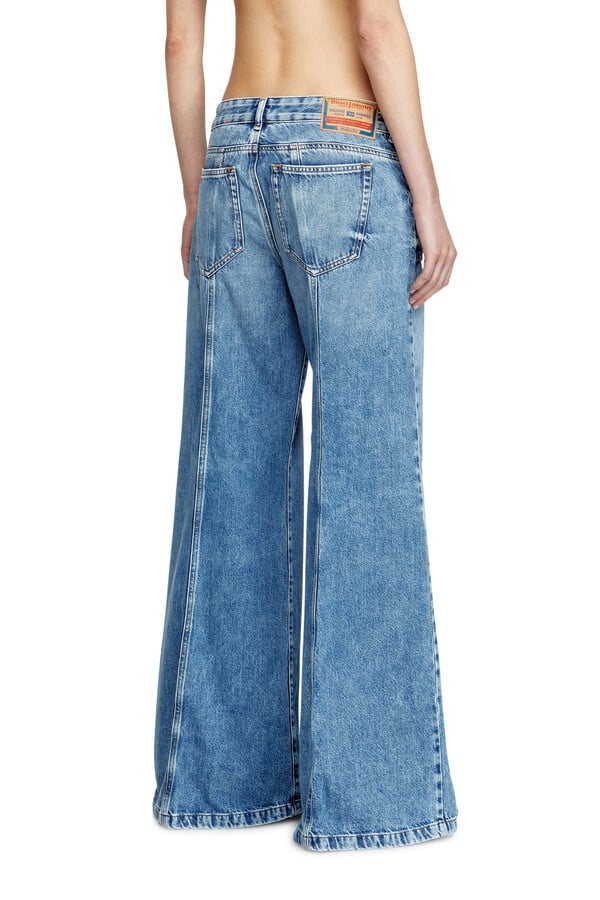 Diesel flare jeans d-akii 09h95 Ofertas de temporada