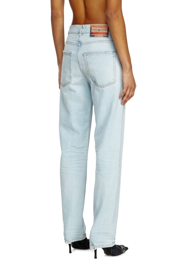 Diesel regular jeans 1988 d-ark 0clbf Tienda