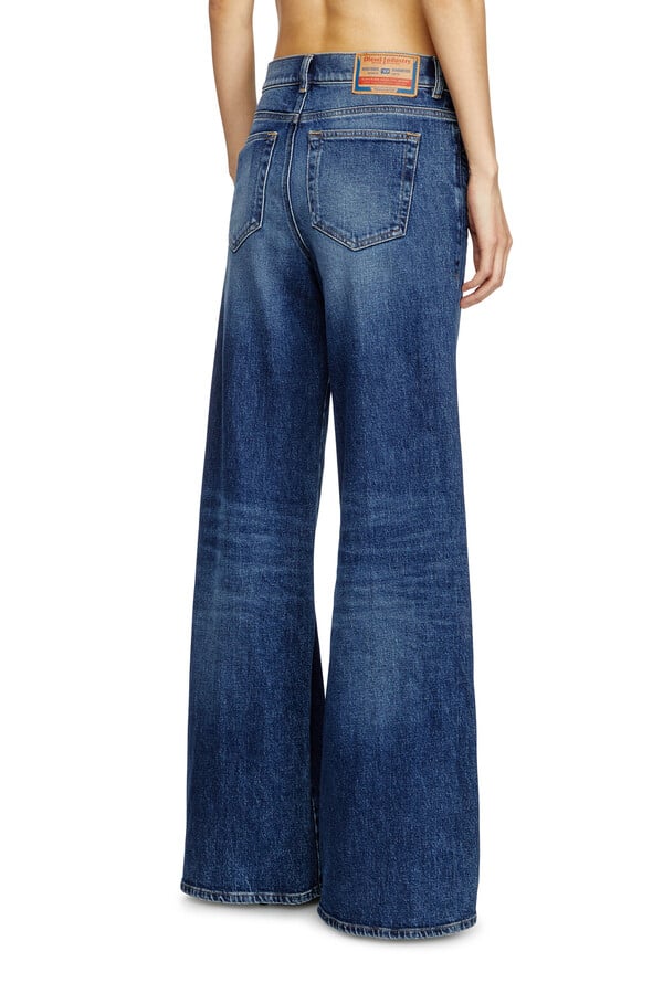 Diesel flare jeans 1978 d-akemi 09l21 Último día
