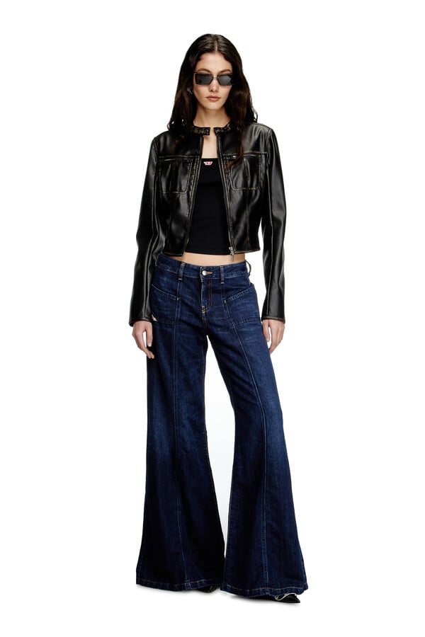 Diesel flare jeans d-akii 068ra