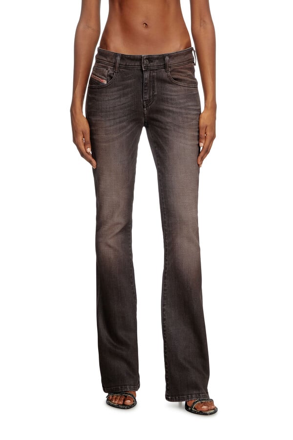 Diesel bootcut jeans 1969 d-ebbey 09k59 Envío internacional gratuito