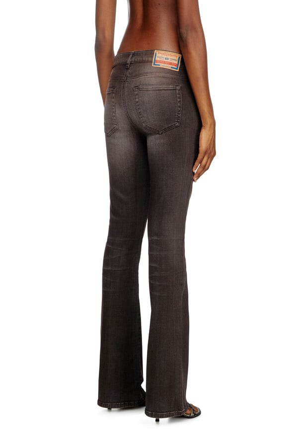 Diesel bootcut jeans 1969 d-ebbey 09k59 Envío internacional gratuito