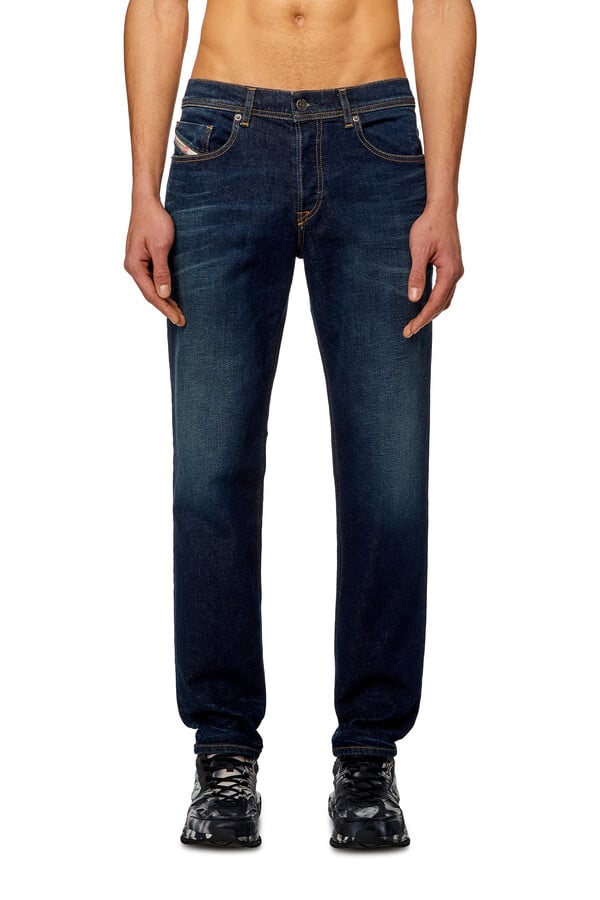 Diesel regular jeans 2023 d-finitive 09h38 Outlet