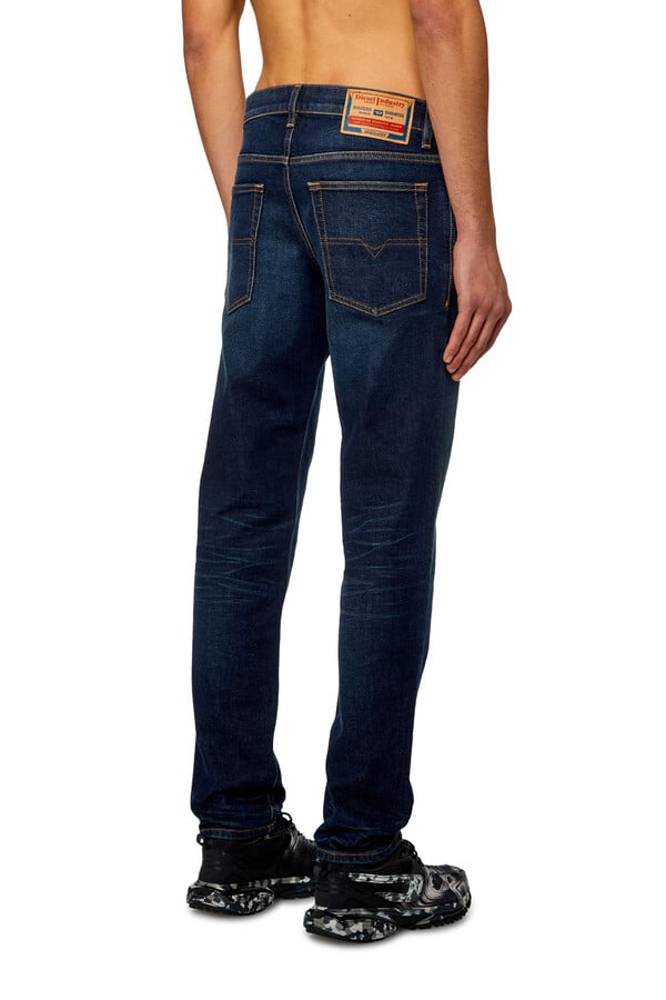 Diesel regular jeans 2023 d-finitive 09h38 Outlet