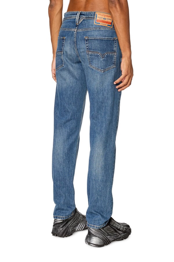 Diesel tapered jeans 1986 larkee-beex 09f88 ÚLTIMAS EDICIONES