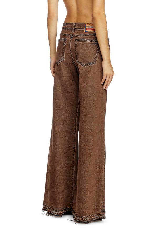 Diesel flare jeans 1978 d-akemi 09l24 Última moda