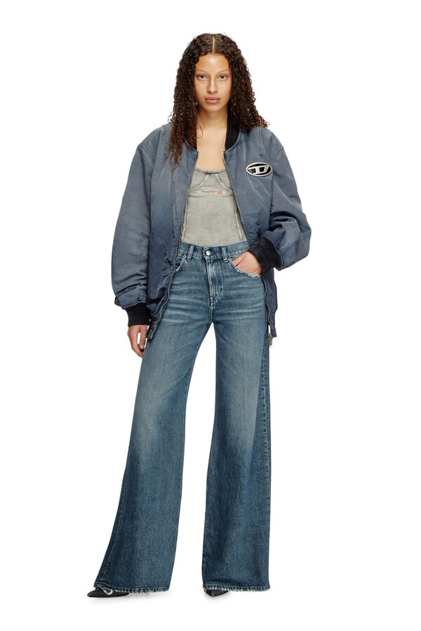 Diesel flare jeans 1978 d-akemi 007y7 Ofertas especiales