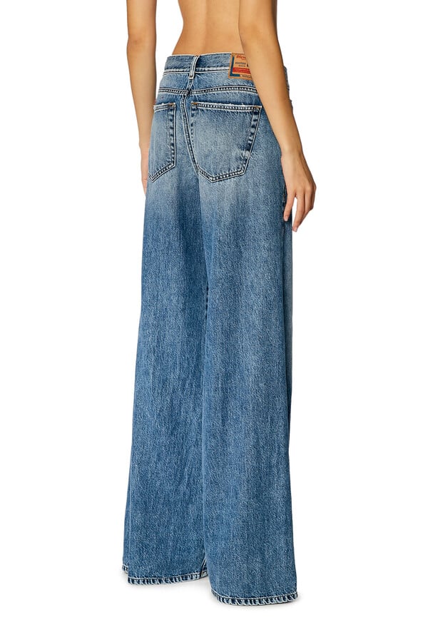 Diesel flare jeans 1978 d-akemi 09h95 Rebajas de fin de temporada